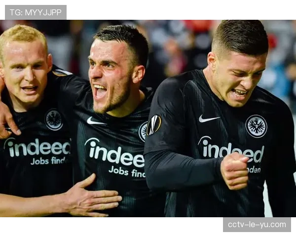 奥格斯堡0-0战平波鸿，双方各取一分但对欧战形势影响有限